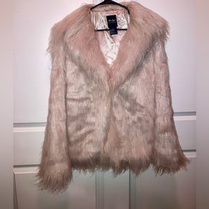 FAUX FUR BABY PINK JACKET